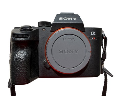 Sony alpha a7r - iii, 42
