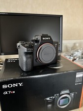 Appareil photo hybride 42,4MP